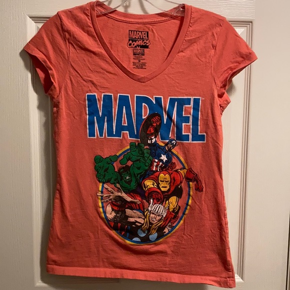 🟠 Marvel Women’s Fitted Pink V-Neck T-Shirt (size M) - Picture 1 of 7